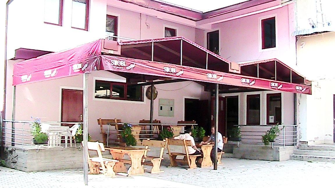 Kafana "Kaj Zoki" Bed & Breakfast Probistip Luaran gambar